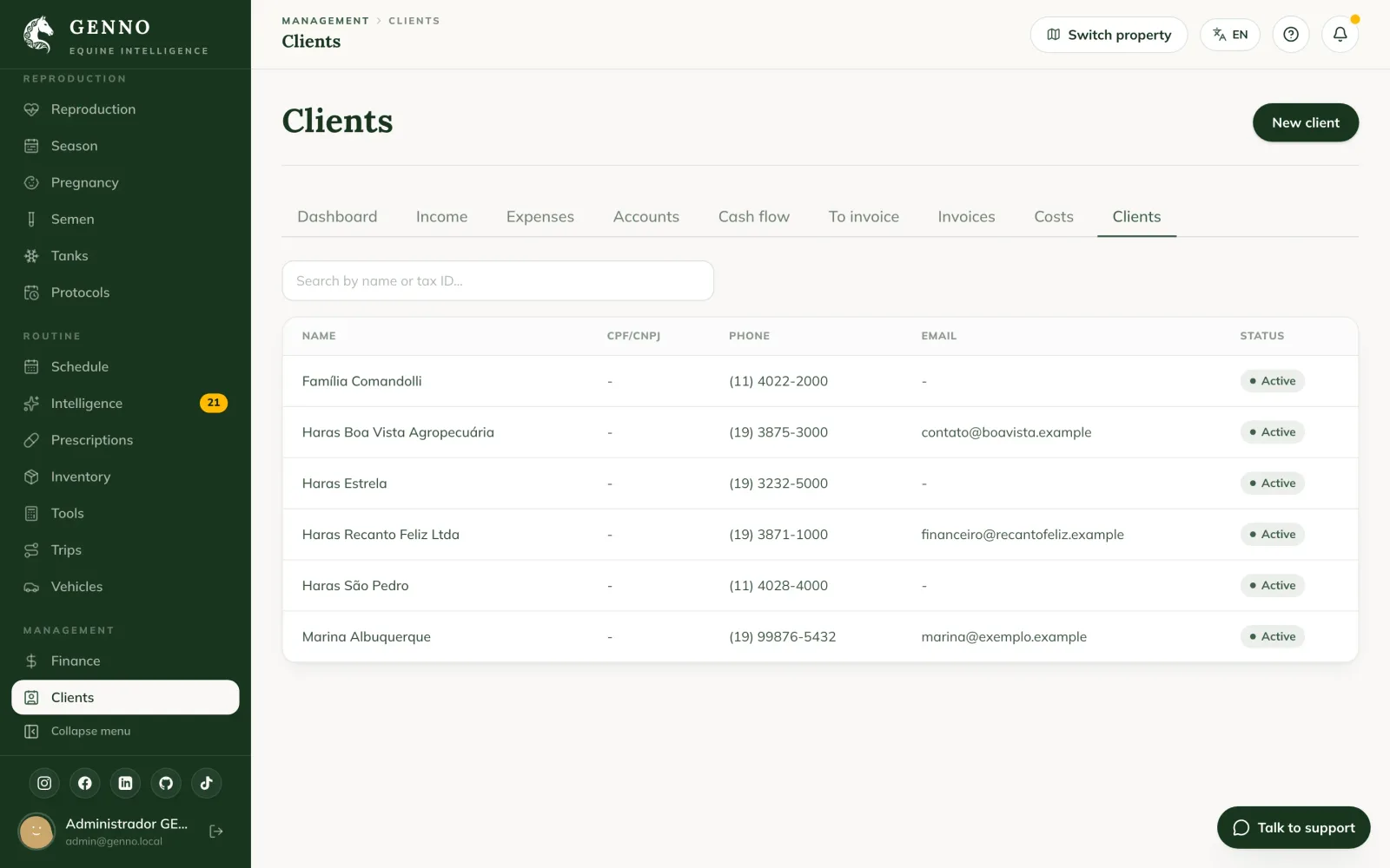Clients list on the web, with the search and the clients with tax ID, phone, email and status