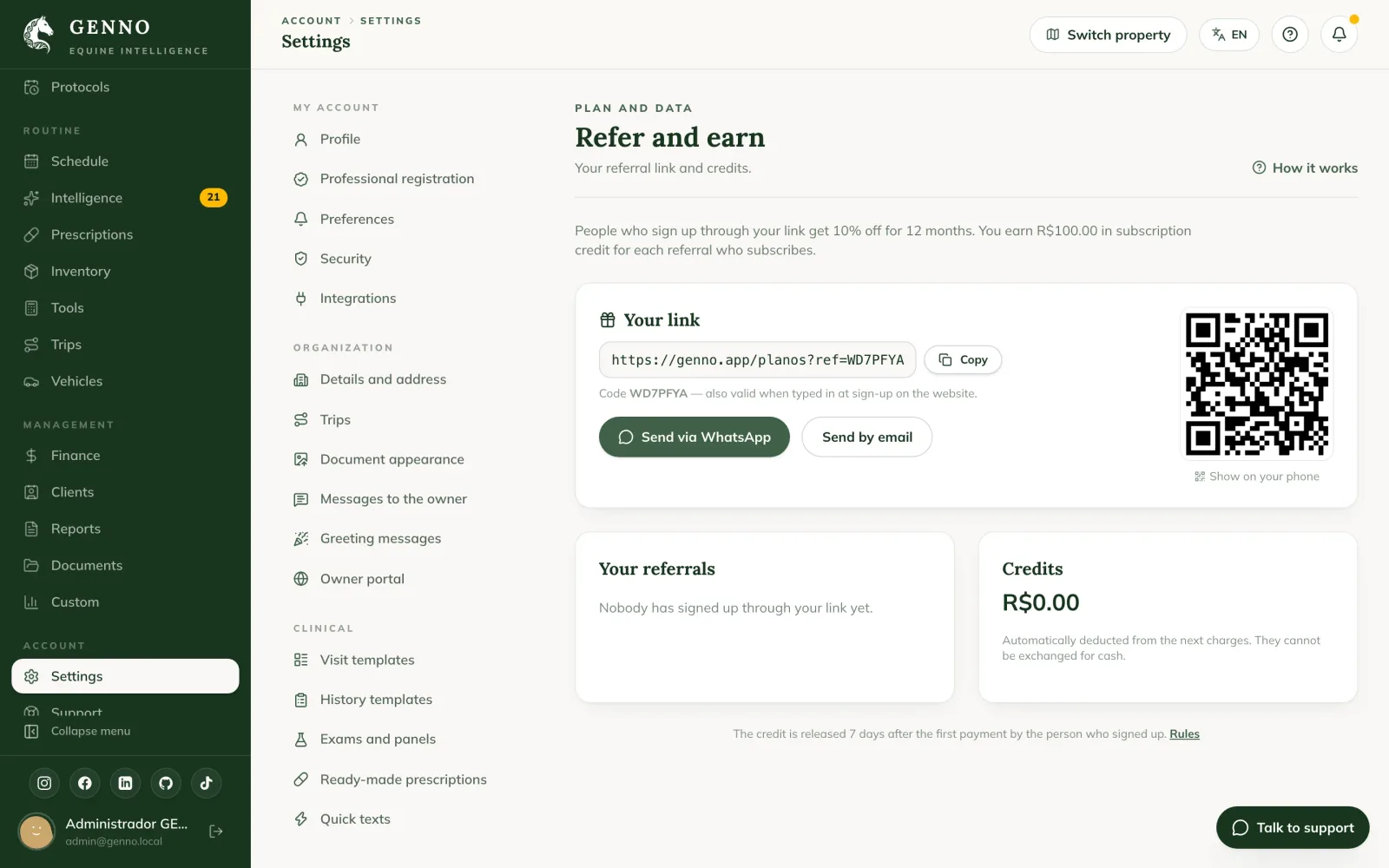 Refer and earn page on the web, with your link, the code, the Copy, Send via WhatsApp and Send by email buttons, the QR code, Your referrals and Credits