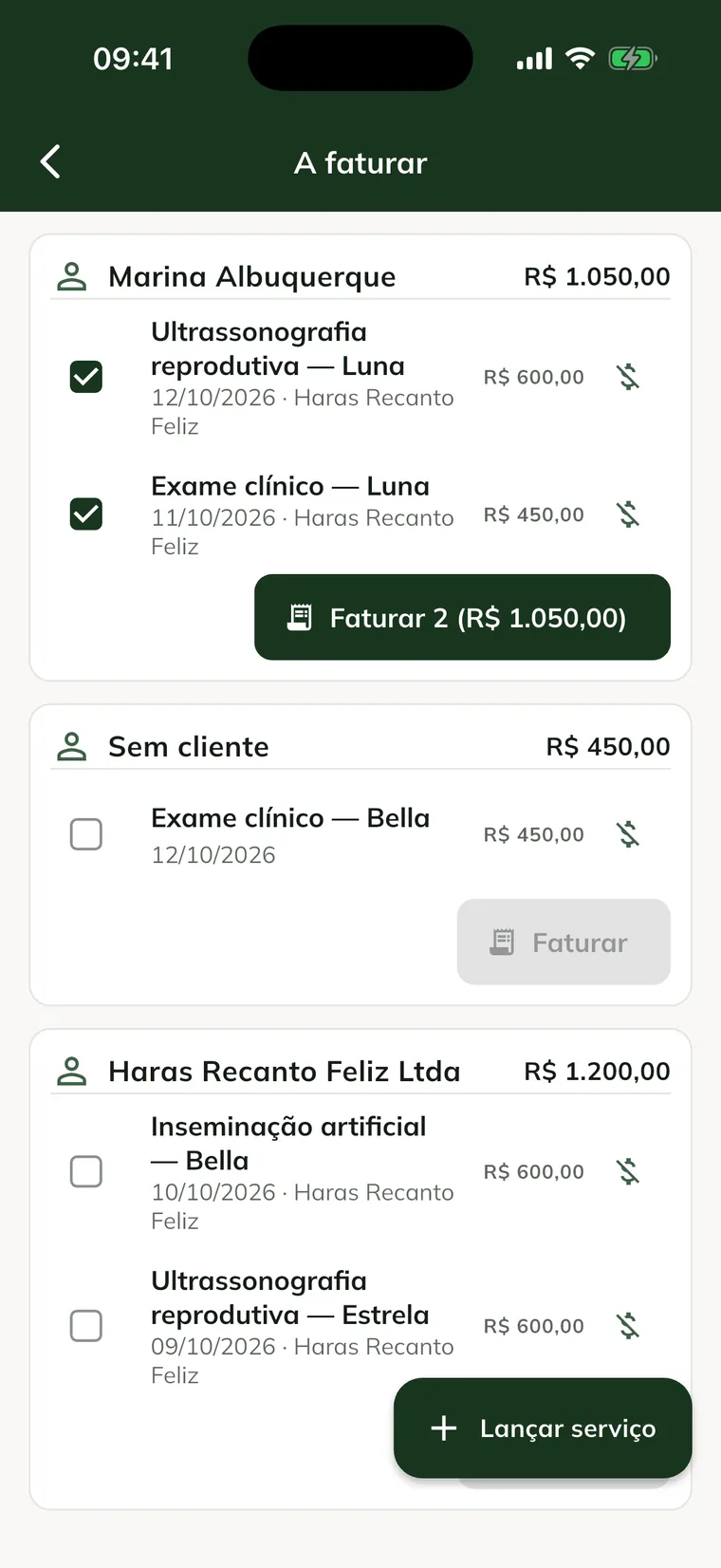 To invoice screen in the app, with two services for the client Marina Albuquerque selected and the Invoice 2 button