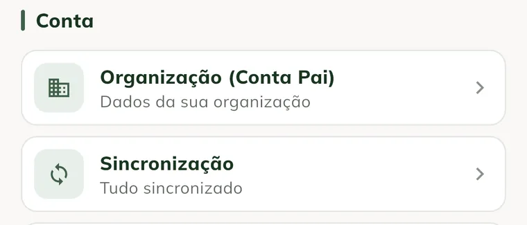 Sección Cuenta del menú Más, con la tarjeta Sincronización mostrando Todo sincronizado