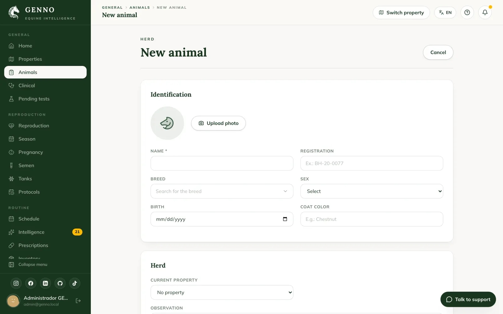 Schermata New animal sul web, con Identification (foto, Name, Registration, Breed, Sex, Birth e Coat color) e Pedigree (Sire e Dam)